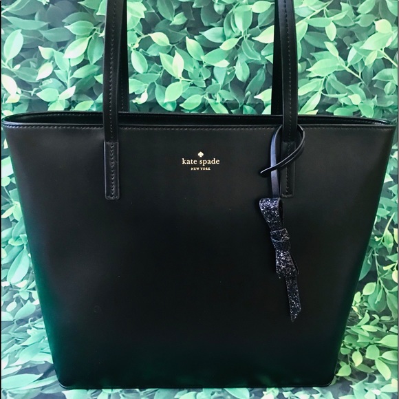 kate spade Handbags - Kate Spade Tote WKRU5670 Seton Drive Karla Black